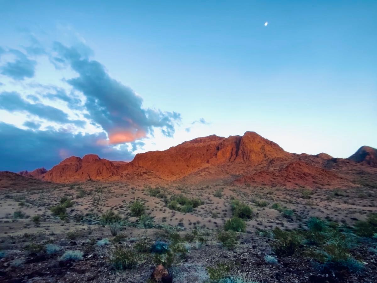 Nature spot painting the Kofa mountains with her sunset colors