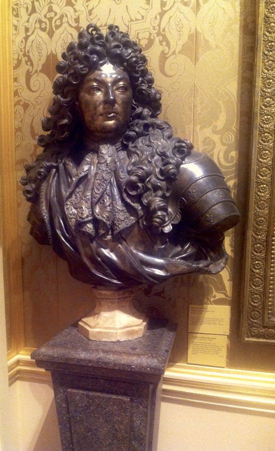 Louis XIV bust in bronze at Wallace Collection