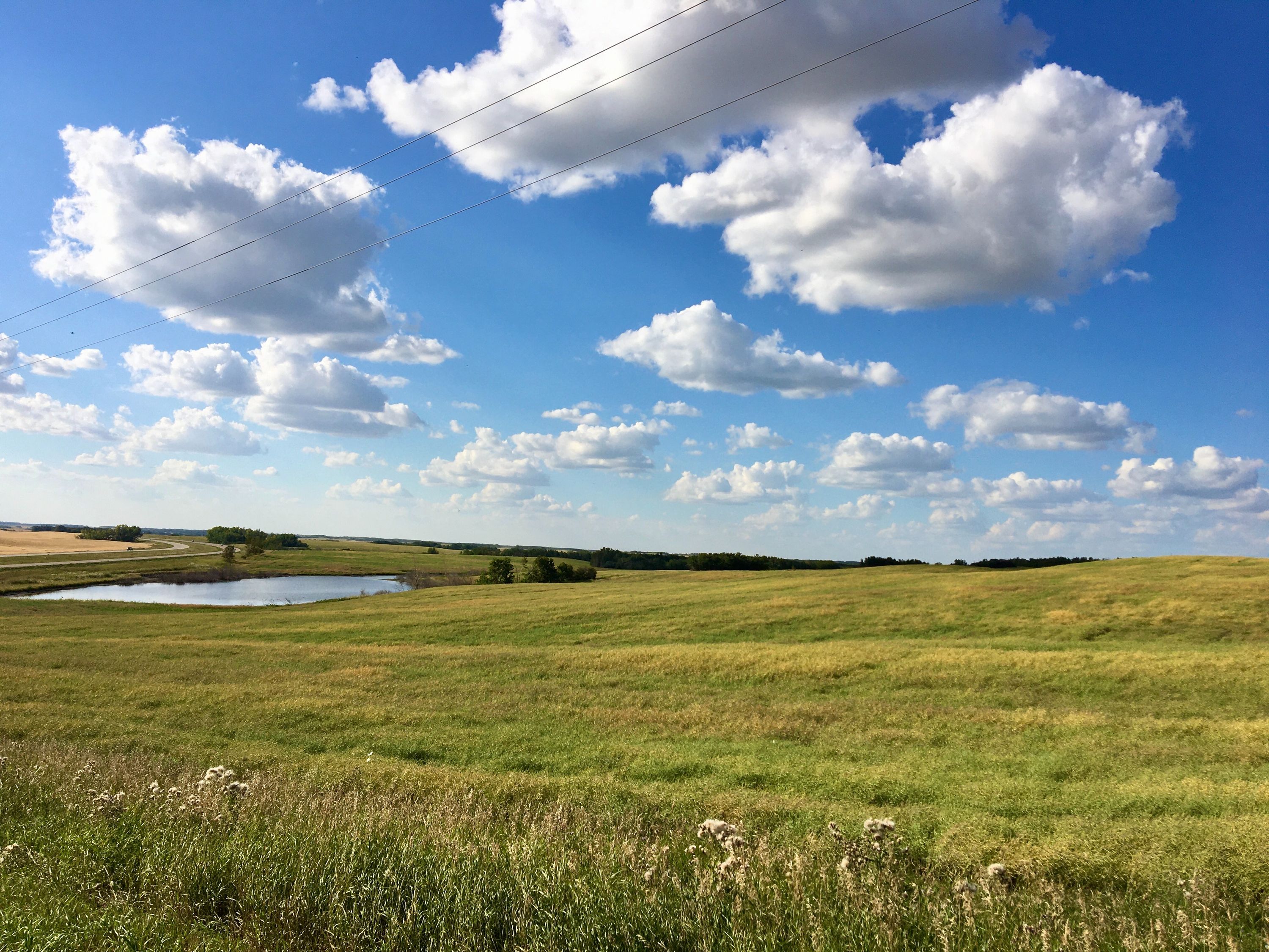 “Beauce” region-like landscape in Alberta (c) @five2seven Unsplash