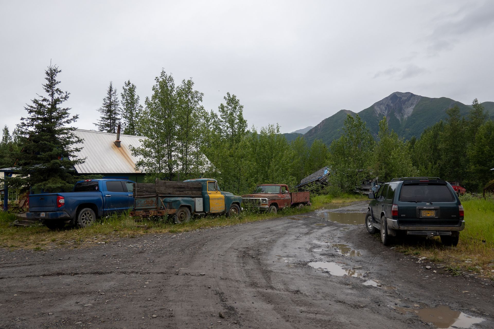A remote Alaskan town in full glory