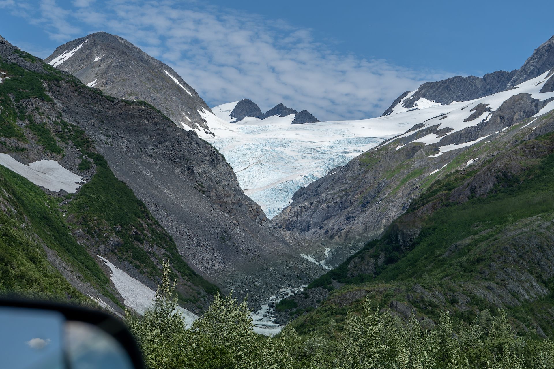 Whittier is surrounded by a dozen of glaciers.