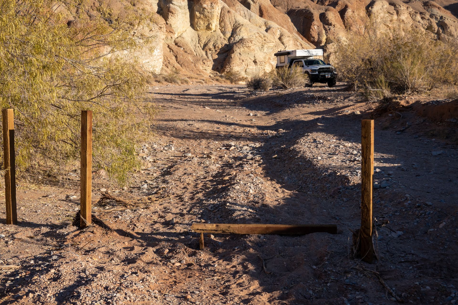 I parked on the wash just before the Red Bluff Springs. This is a very sensible environment, and the BLM blocked the access to the wash but stupid OHV users don’t care. They break the fence and drive to the springs anyway…