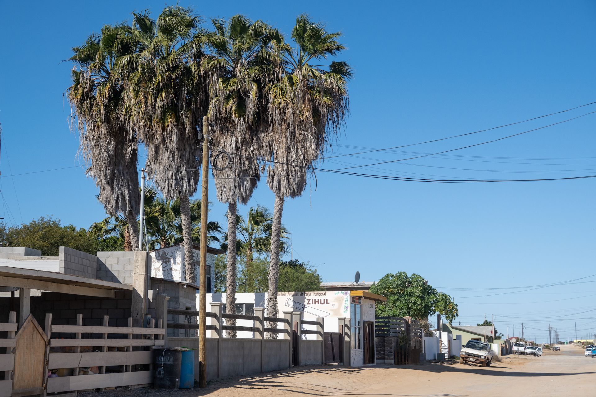 Quiet street of Guerrero Negro where Zihul’s knife shop is located