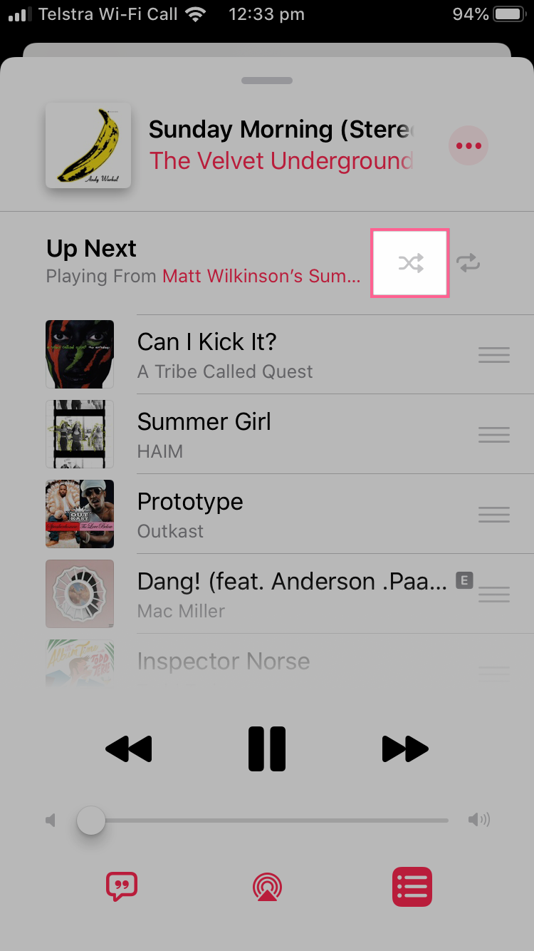 Location of the shuffle button in iOS 13